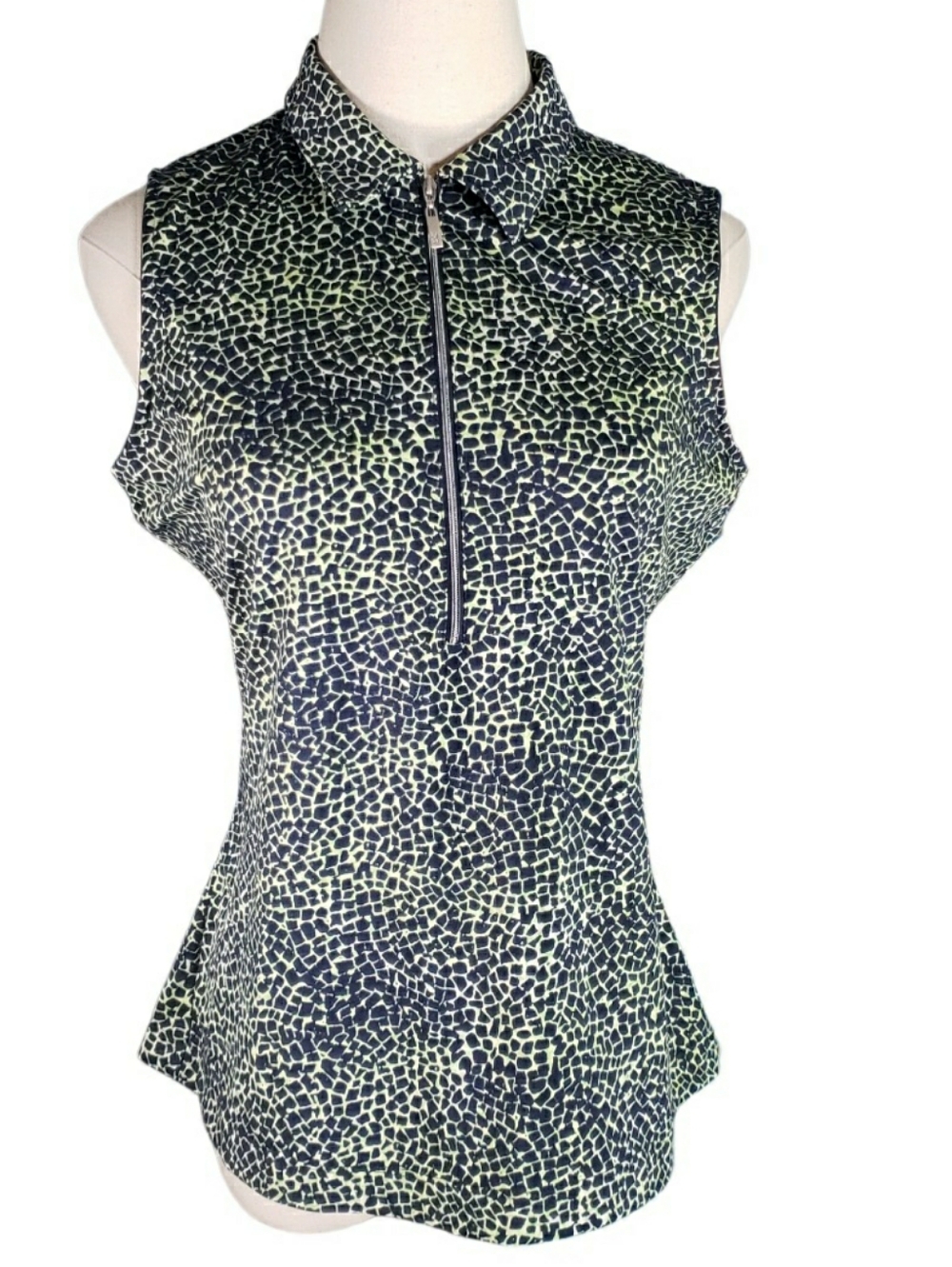 Tail Abstract Animal Sleeveless Golf Collared Zip-Front Top Grey Lime Mosaic M
